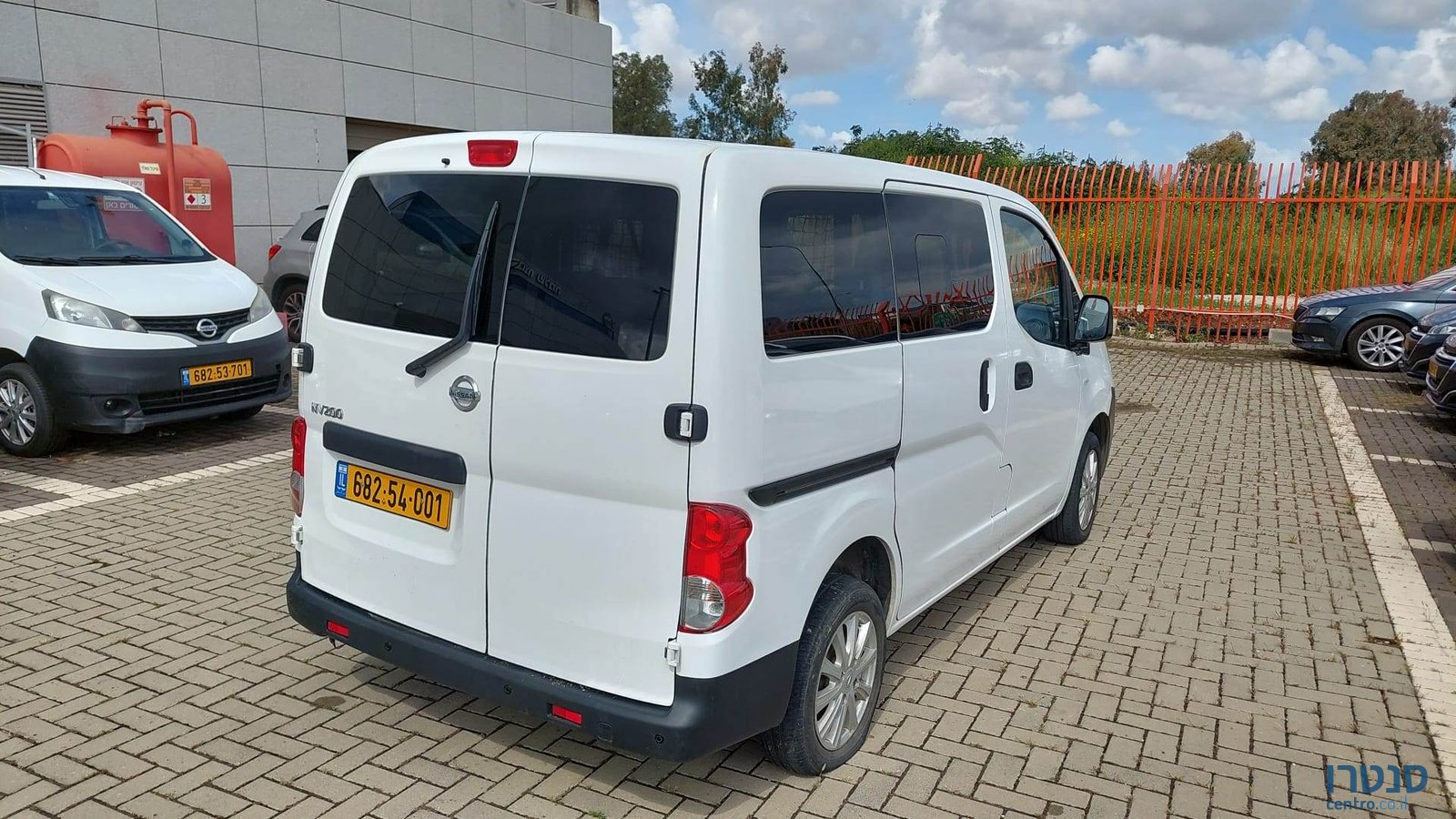 2019' Nissan NV 200 photo #3