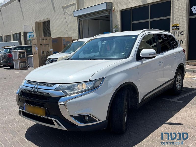 2016' Mitsubishi Outlander מיצובישי אאוטלנדר photo #4