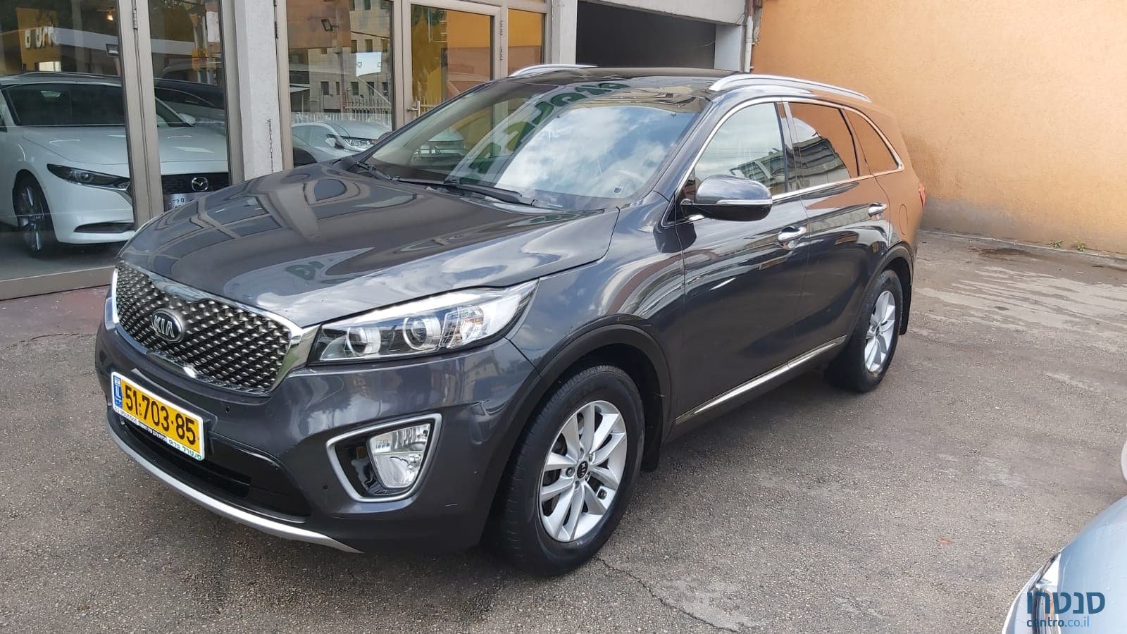 2017' Kia Sorento photo #2