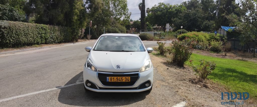 2015' Peugeot 208 פיג'ו photo #4
