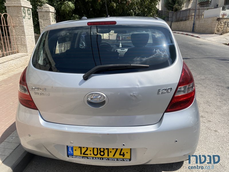 2010' Hyundai i20 יונדאי photo #5