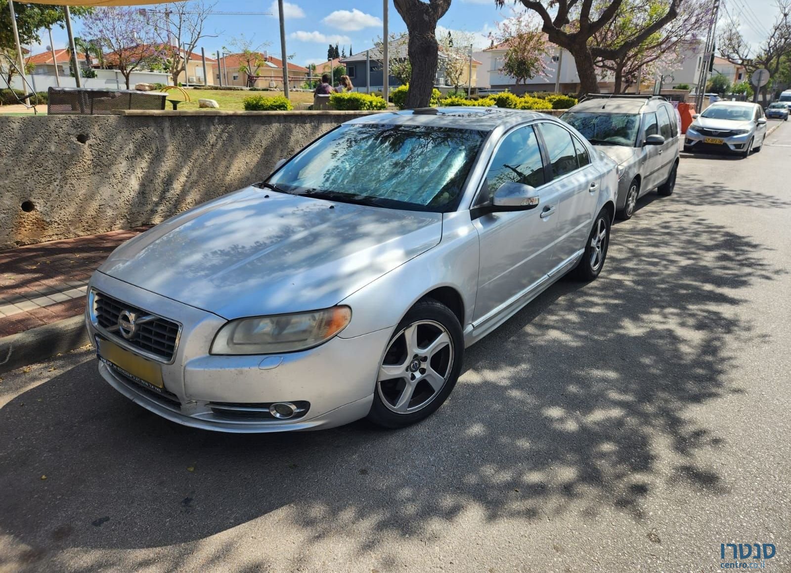 2011' Volvo S80 וולוו photo #1
