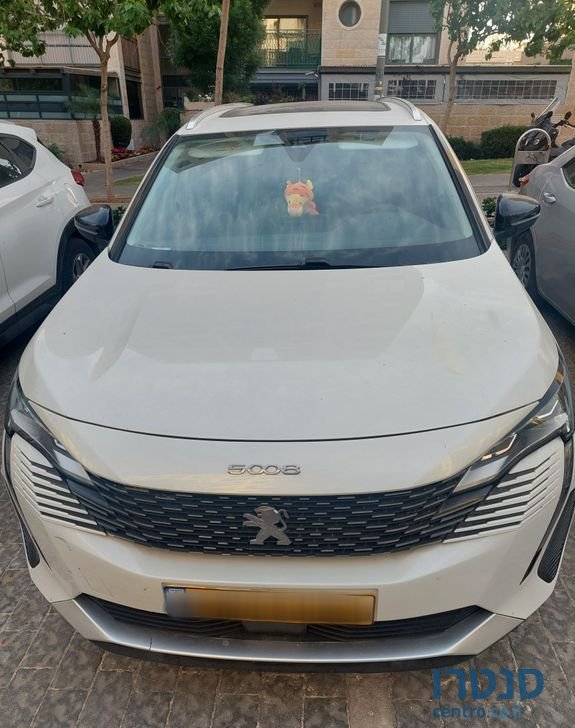 2023' Peugeot 5008 פיג'ו photo #3