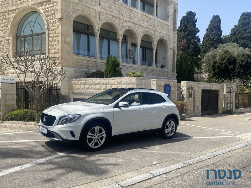 2015' Mercedes-Benz Gla מרצדס photo #4