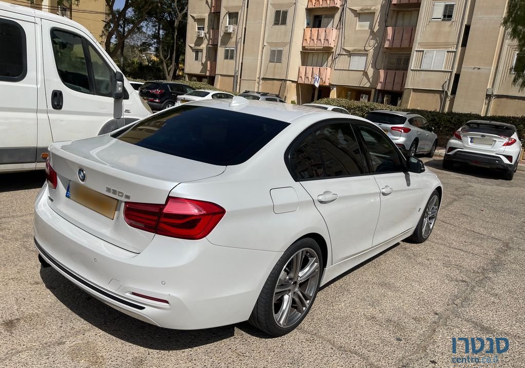 2017' BMW 3 Series ב.מ.וו סדרה 3 photo #5