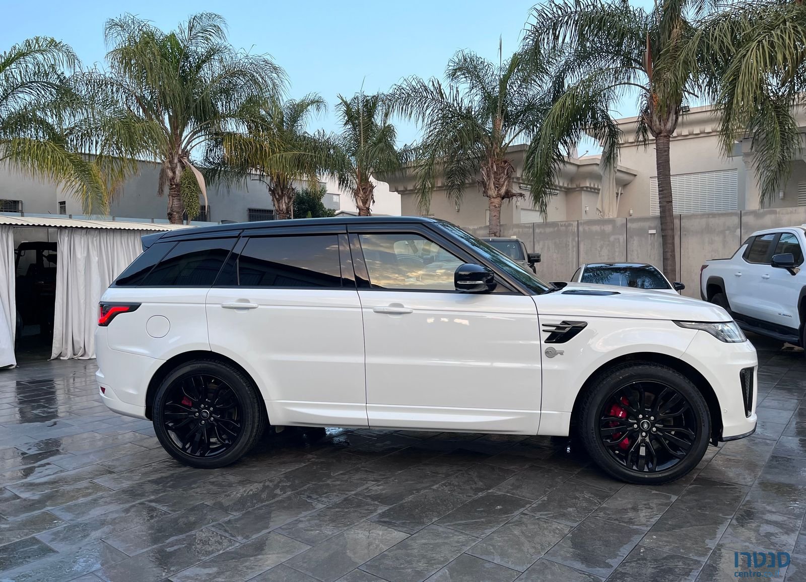 2020' Land Rover Range Rover Sport ריינג' רובר ספורט photo #2
