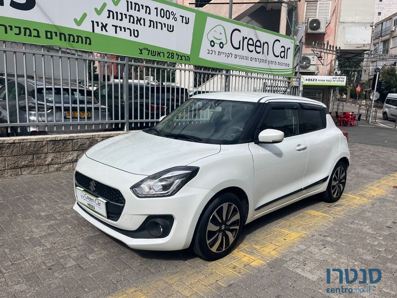 2020' Suzuki Swift GLX photo #4