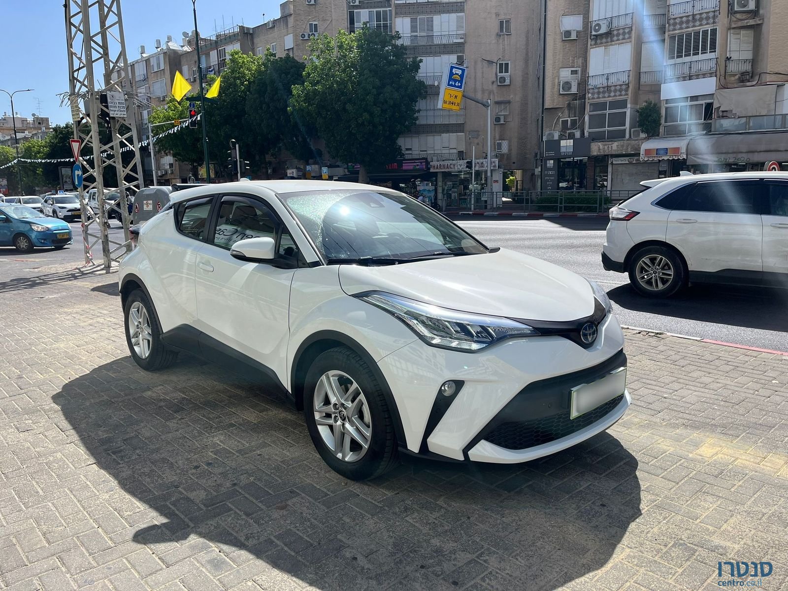 2023' Toyota C-HR photo #6