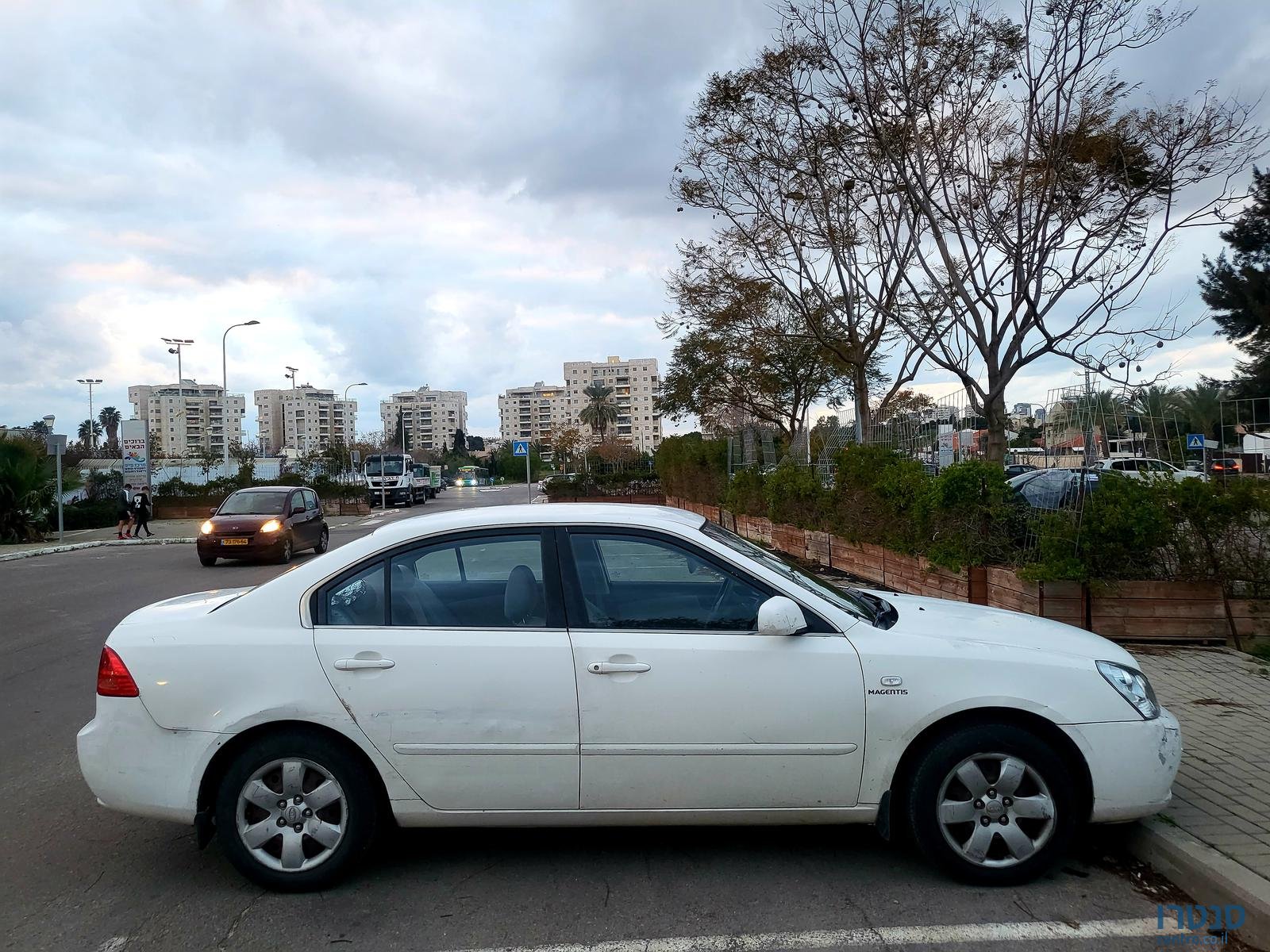 2007' Kia Magentis photo #2