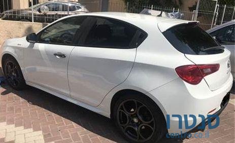 2015' Alfa Romeo Giulietta אלפא רומאו ג'ולייטה photo #1