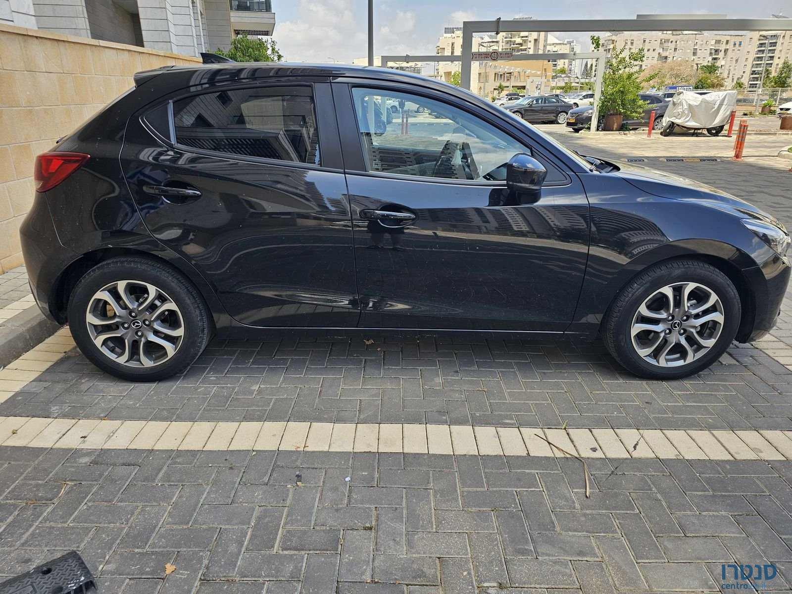 2020' Mazda 2 מאזדה photo #4