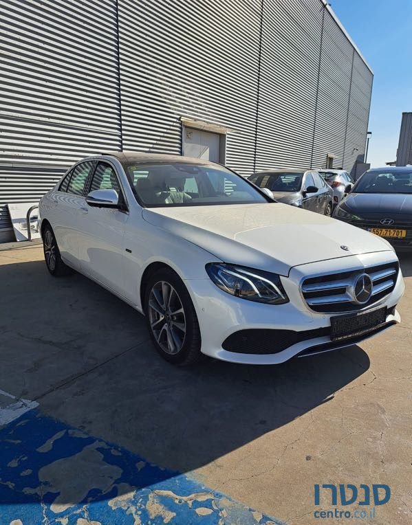 2019' Mercedes-Benz E-Class מרצדס photo #2