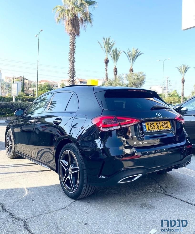 2021' Mercedes-Benz A-Class מרצדס photo #6