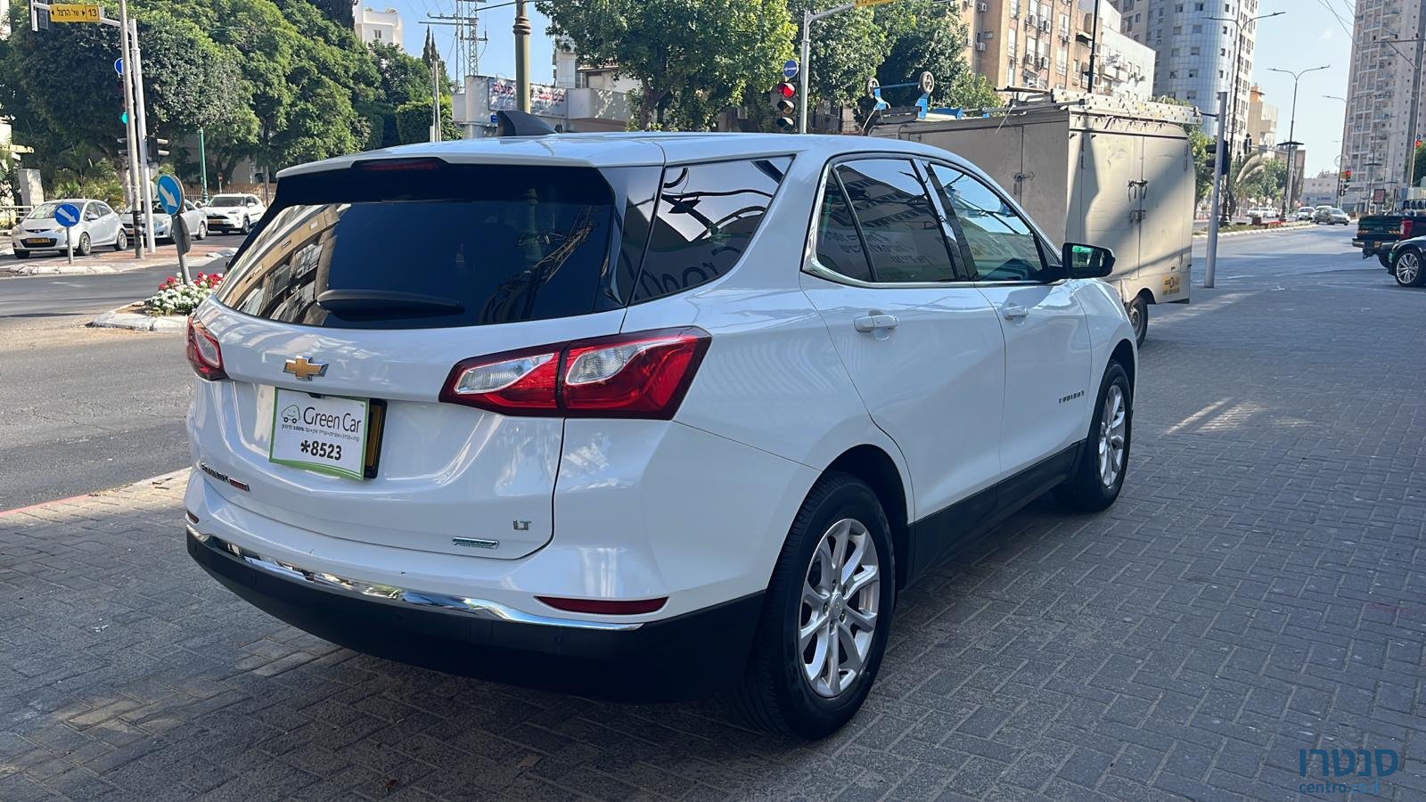 2018' Chevrolet Equinox LT photo #7