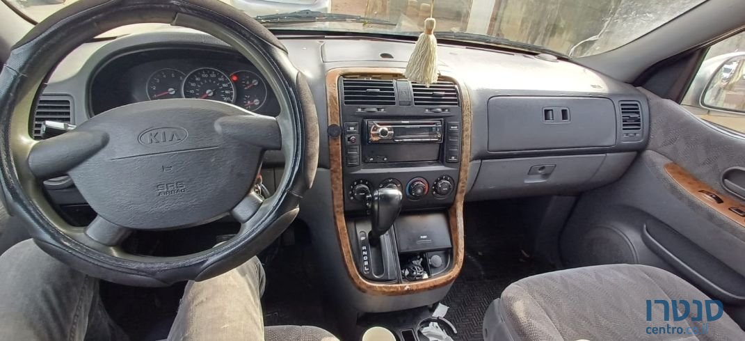 2004' Kia Carnival קיה קרניבל photo #2