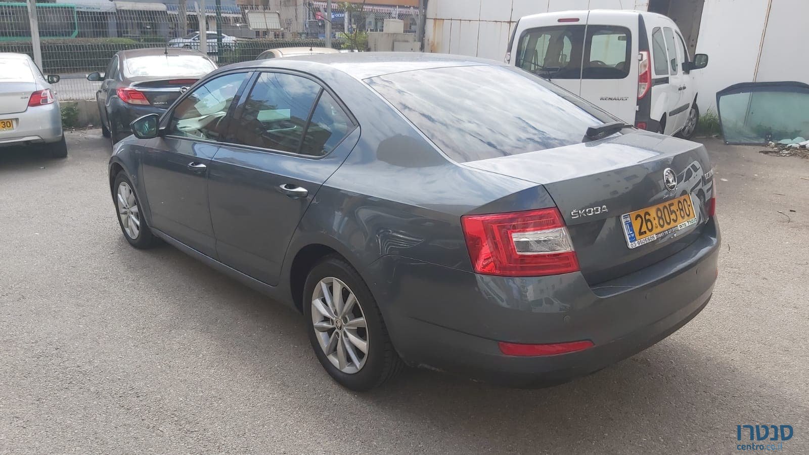 2018' Skoda Octavia photo #2