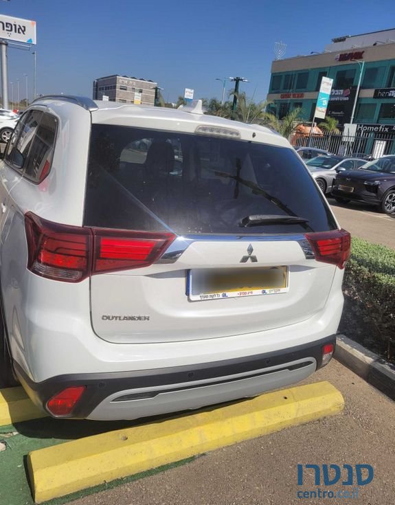 2021' Mitsubishi Outlander מיצובישי אאוטלנדר photo #4