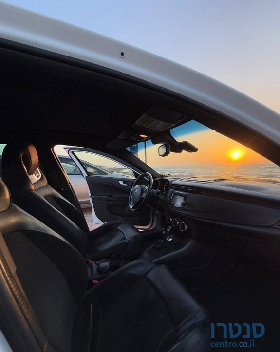 2019' Alfa Romeo Giulietta אלפא רומיאו ג'ולייטה photo #5