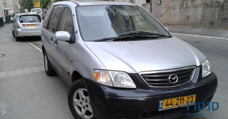 2000' Mazda MPV photo #1