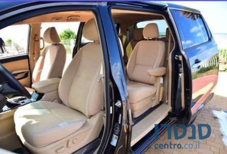 2019' Kia Carnival קיה קרניבל photo #3