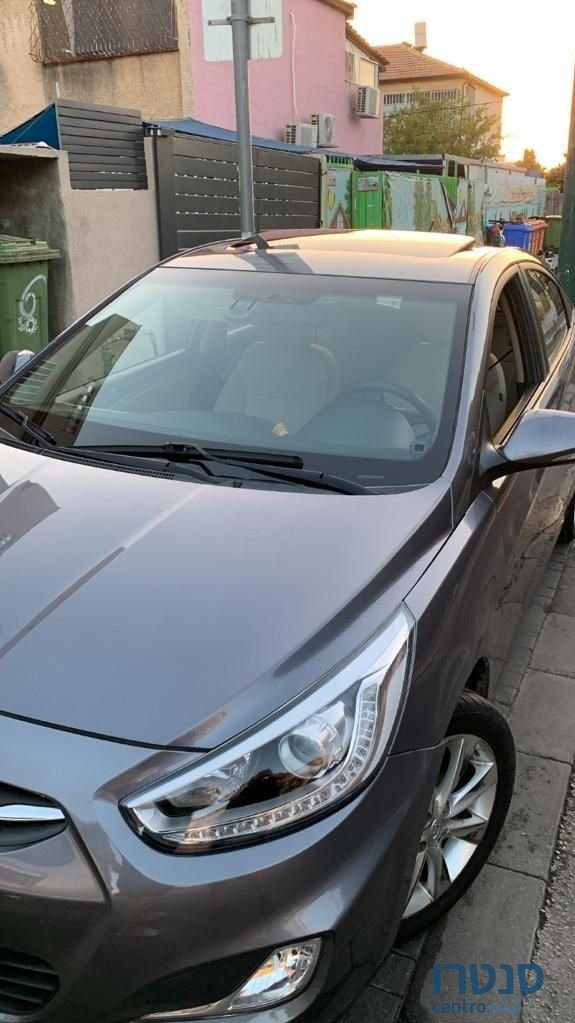 2016' Hyundai i25 יונדאי photo #3