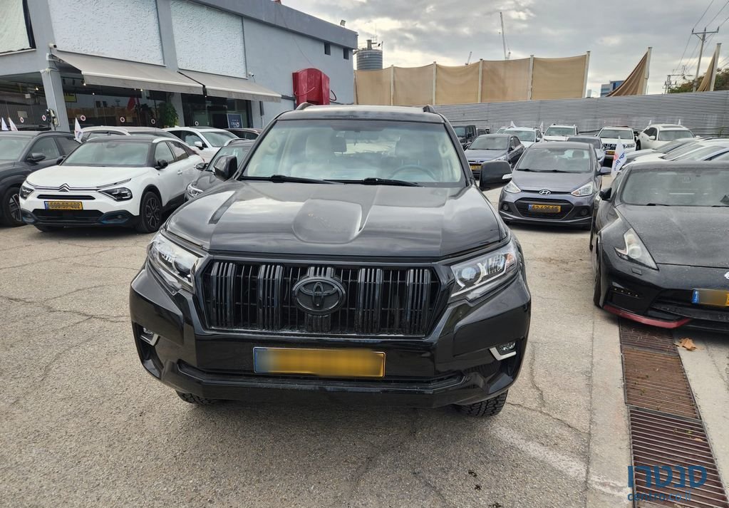 2014' Toyota Land Cruiser טויוטה לנד קרוזר photo #2