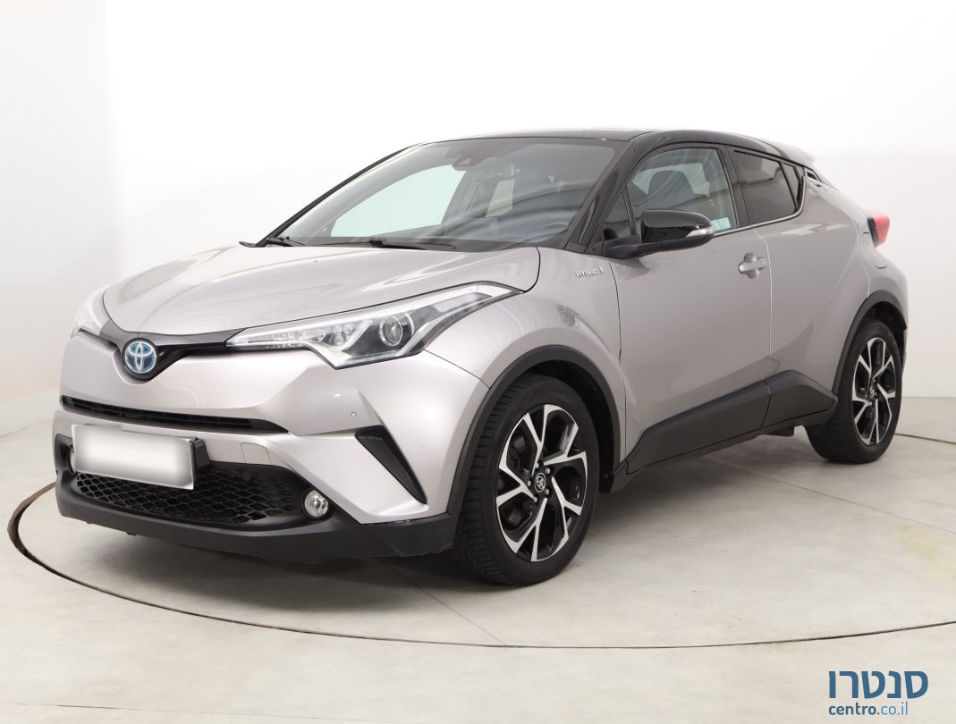 2019' Toyota C-HR photo #5