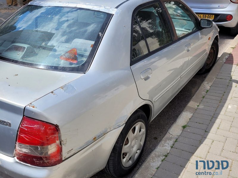 2000' Mazda 323 מאזדה לאנטיס photo #5