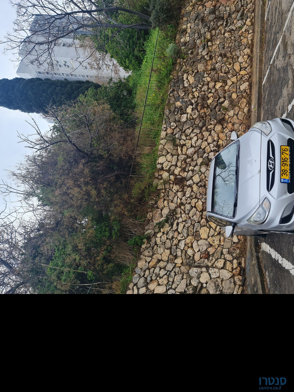 2011' Hyundai i25 יונדאי photo #1