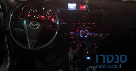 2010' Mazda 3 מאזדה 3 אקטיב photo #1