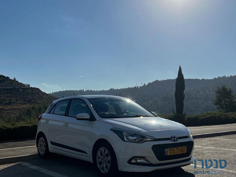 2018' Hyundai i20 יונדאי photo #4