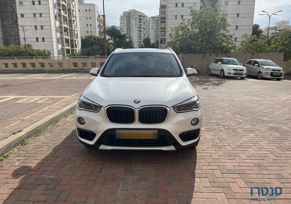 2017' BMW X1 ב.מ.וו photo #3