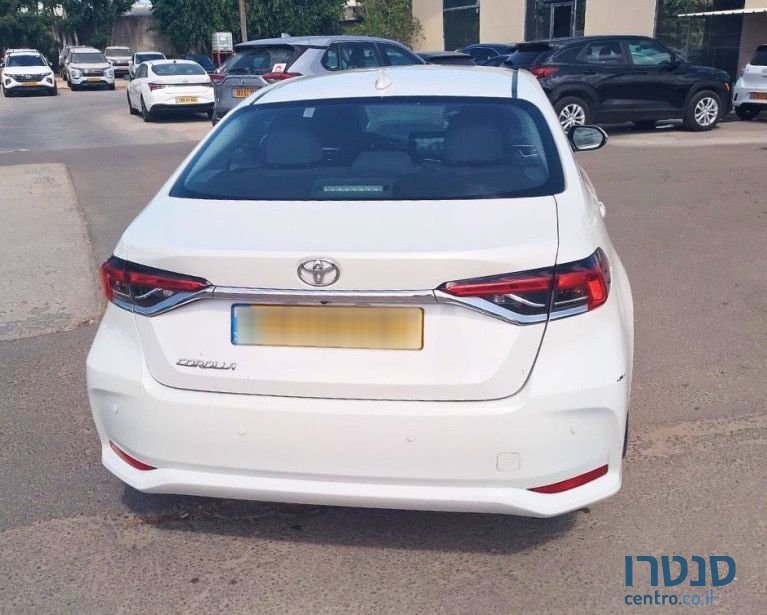 2022' Toyota Corolla טויוטה קורולה photo #3