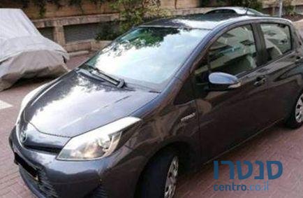 2013' Toyota Yaris טויוטה יאריס photo #2
