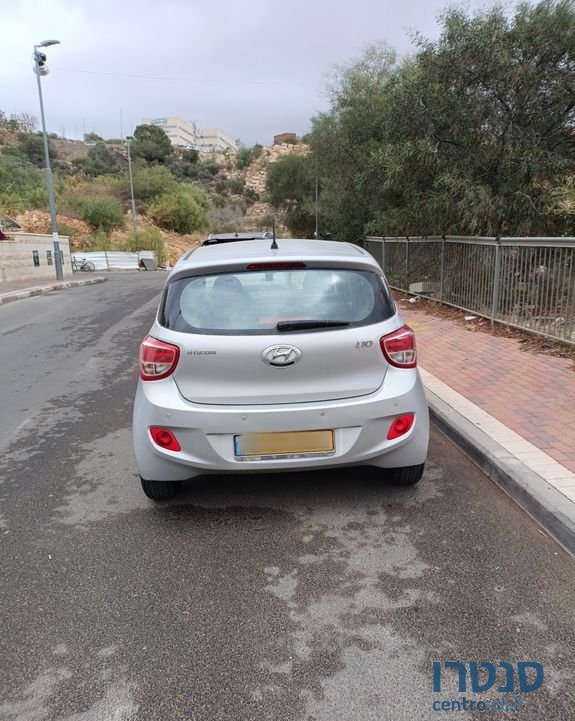 2014' Hyundai i10 יונדאי photo #5