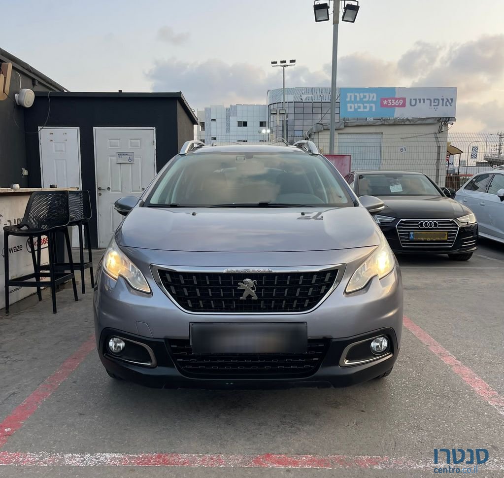 2017' Peugeot 2008 פיג'ו photo #3