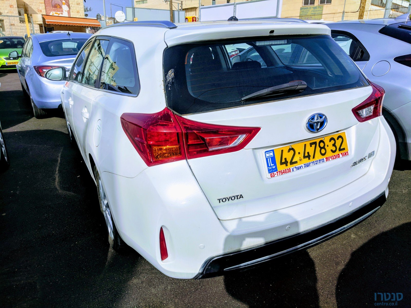 2016' Toyota Auris photo #3