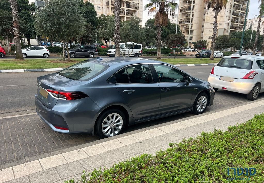 2020' Toyota Corolla טויוטה קורולה photo #6