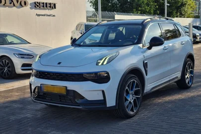 2023' Lynk & Co 01 לינק אנד קו