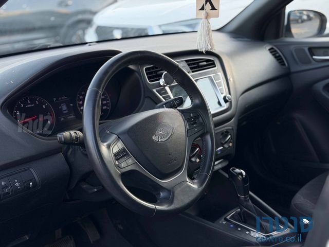 2019' Hyundai i20 יונדאי photo #3