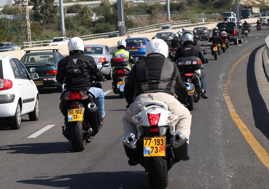 המדינה טענה שביטוח חובה לדו"גים הוזל ב-7%. בפועל הוא התייקר