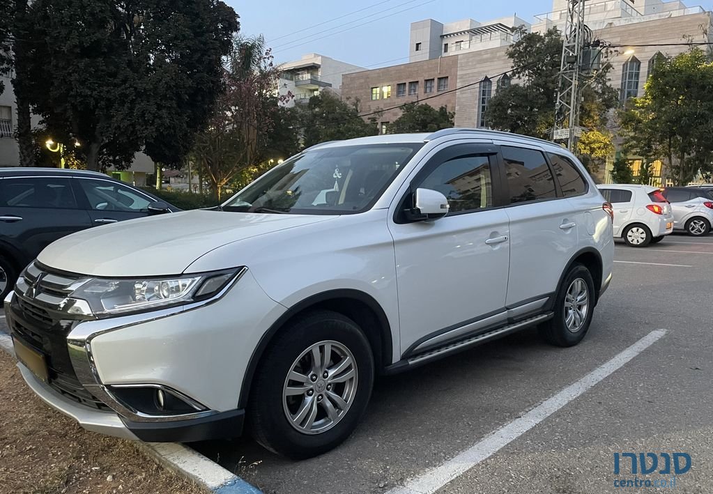 2016' Mitsubishi Outlander מיצובישי אאוטלנדר photo #4