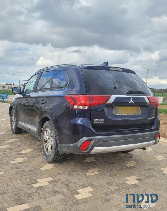 2017' Mitsubishi Outlander מיצובישי אאוטלנדר photo #6