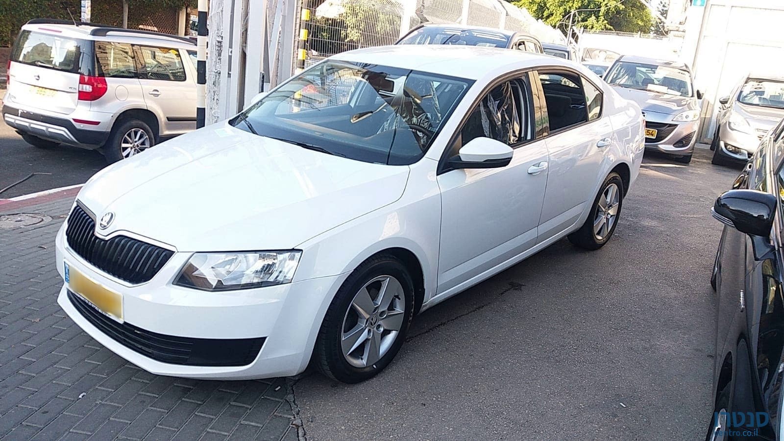 2015' Skoda Octavia photo #1