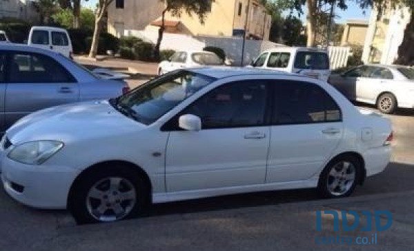 2005' Mitsubishi Lancer photo #1