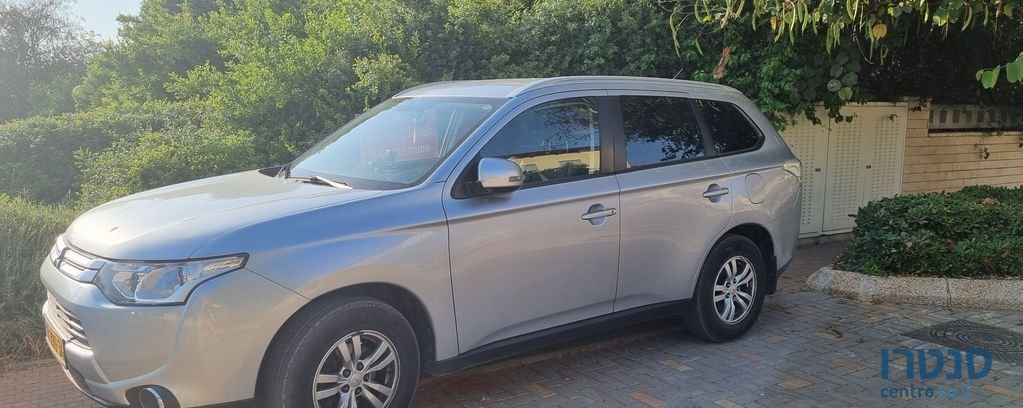 2015' Mitsubishi Outlander מיצובישי אאוטלנדר photo #1