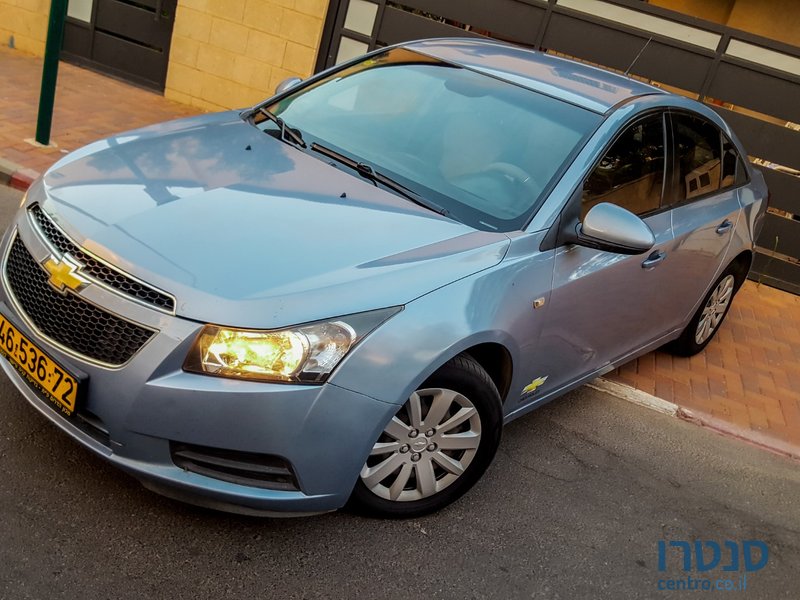 2010' Chevrolet Cruze photo #1