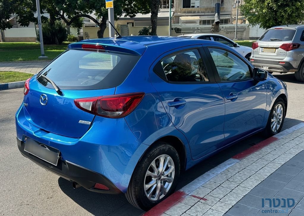 2018' Mazda 2 מאזדה photo #5