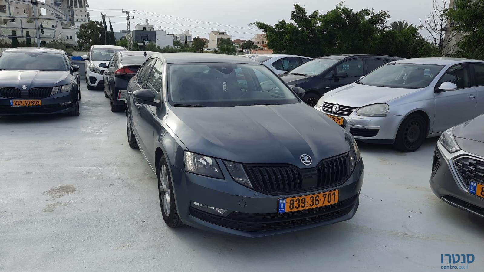 2018' Skoda Octavia photo #1