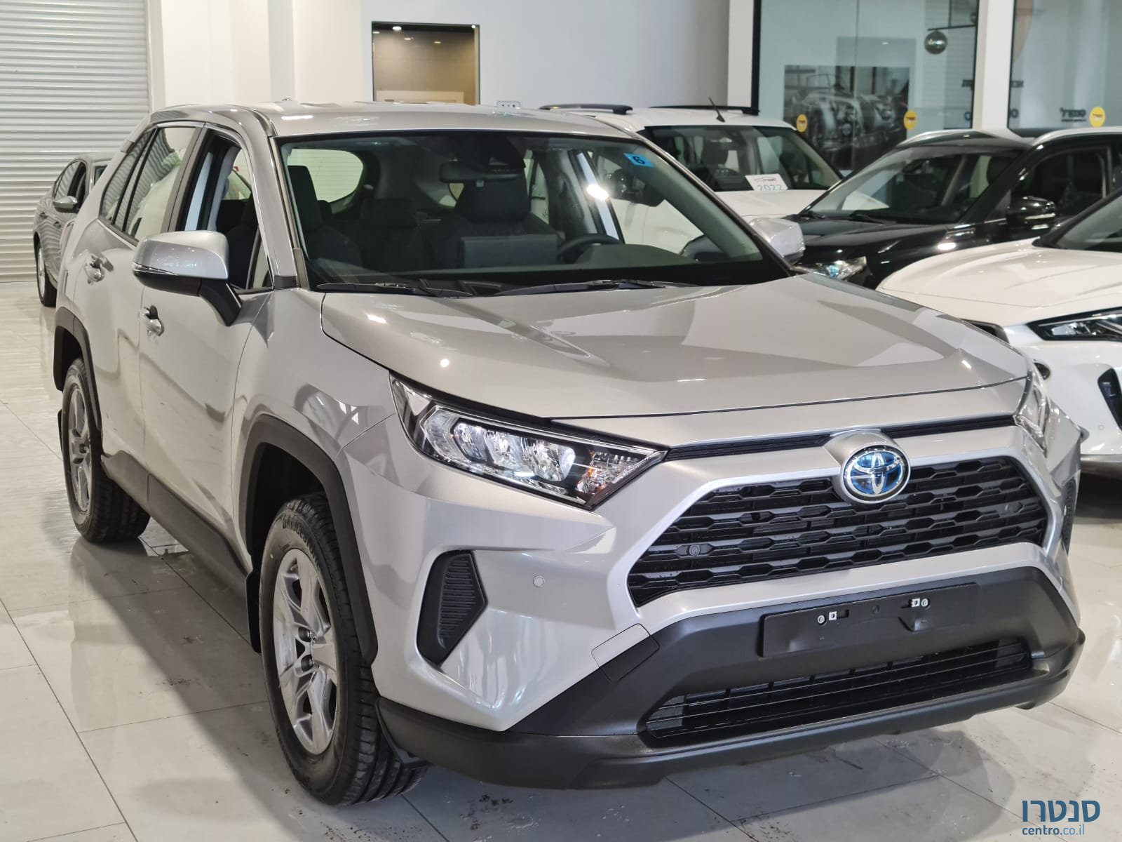 2025' Toyota RAV4 photo #4